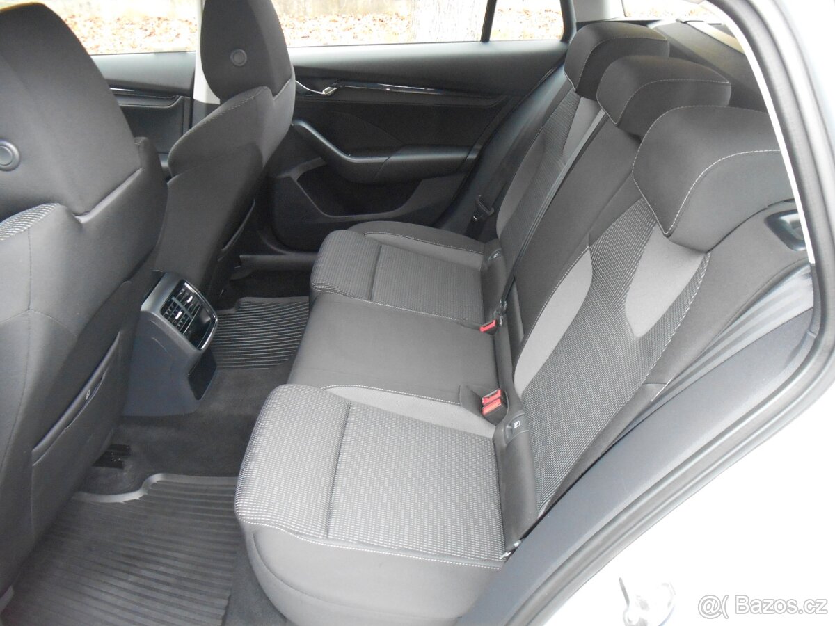 Prodám Škoda OCTAVIA IV COMBI 2.0TDi 110kW 4X4 DSG - 15