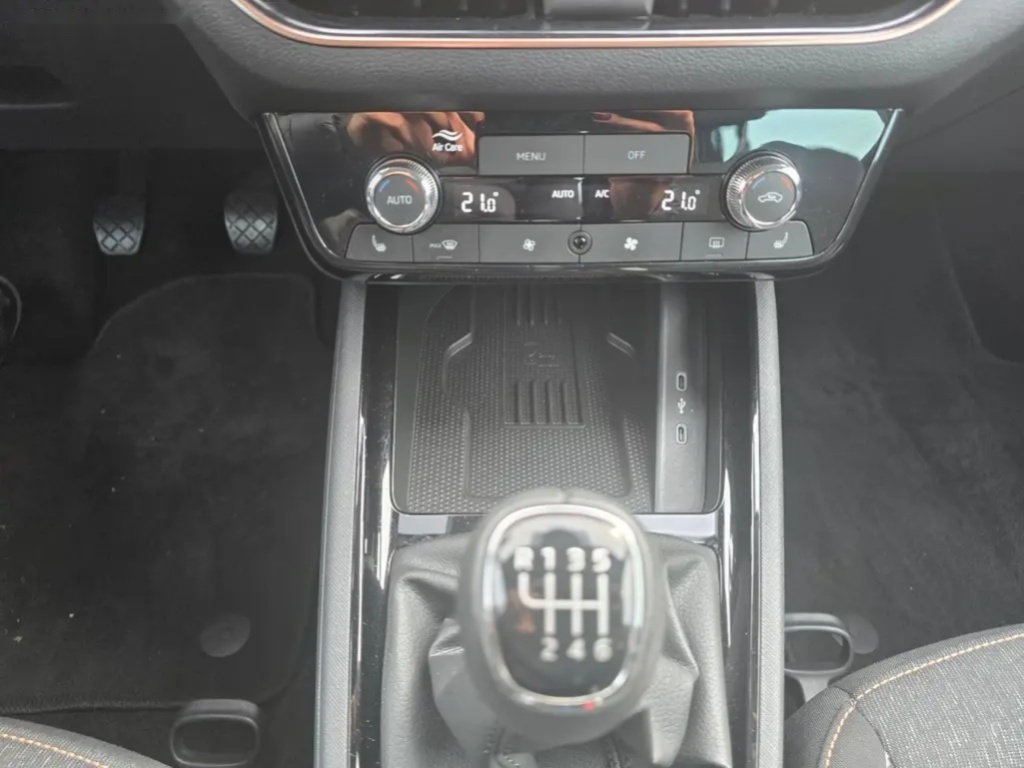 Škoda Kamiq, TOP SELECTION 1,0 TSi / 81kW - 15