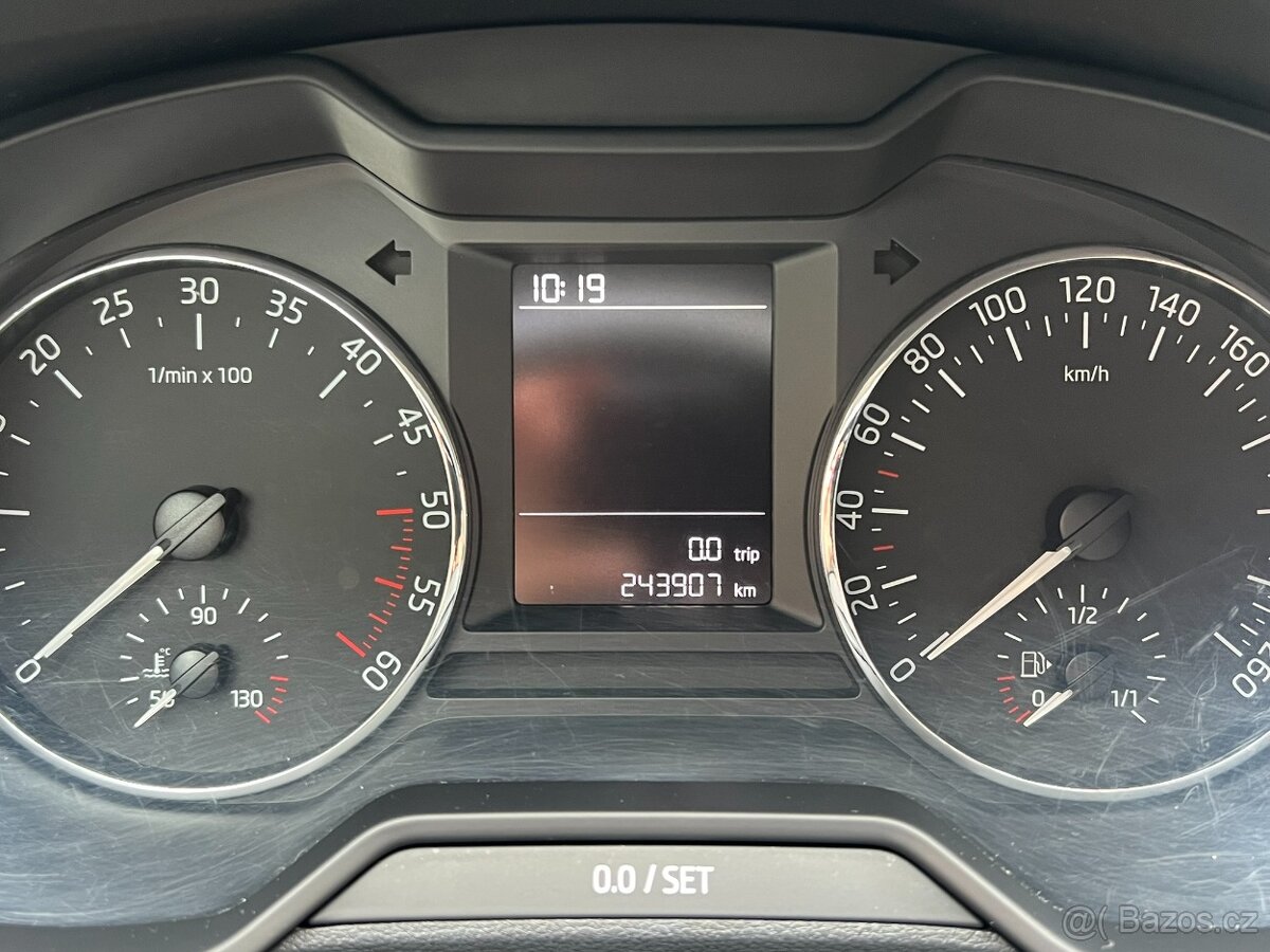 Škoda Octavia, 1.6 TDI Ambition Fresh - 15