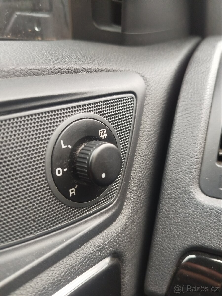 Škoda Octavia 2012 2.0tdi 103 kW L&K - 15