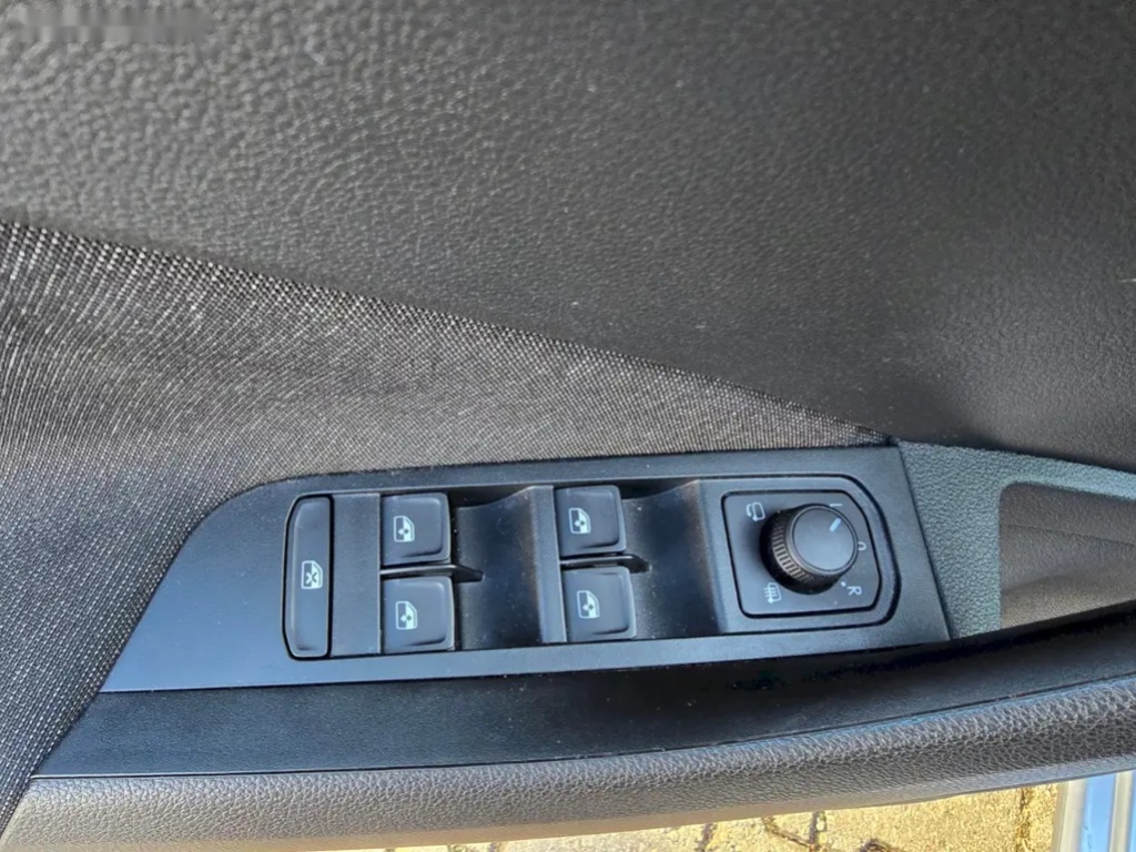 Škoda Scala, STYLE 1.0 TSi / 81 kW - 15