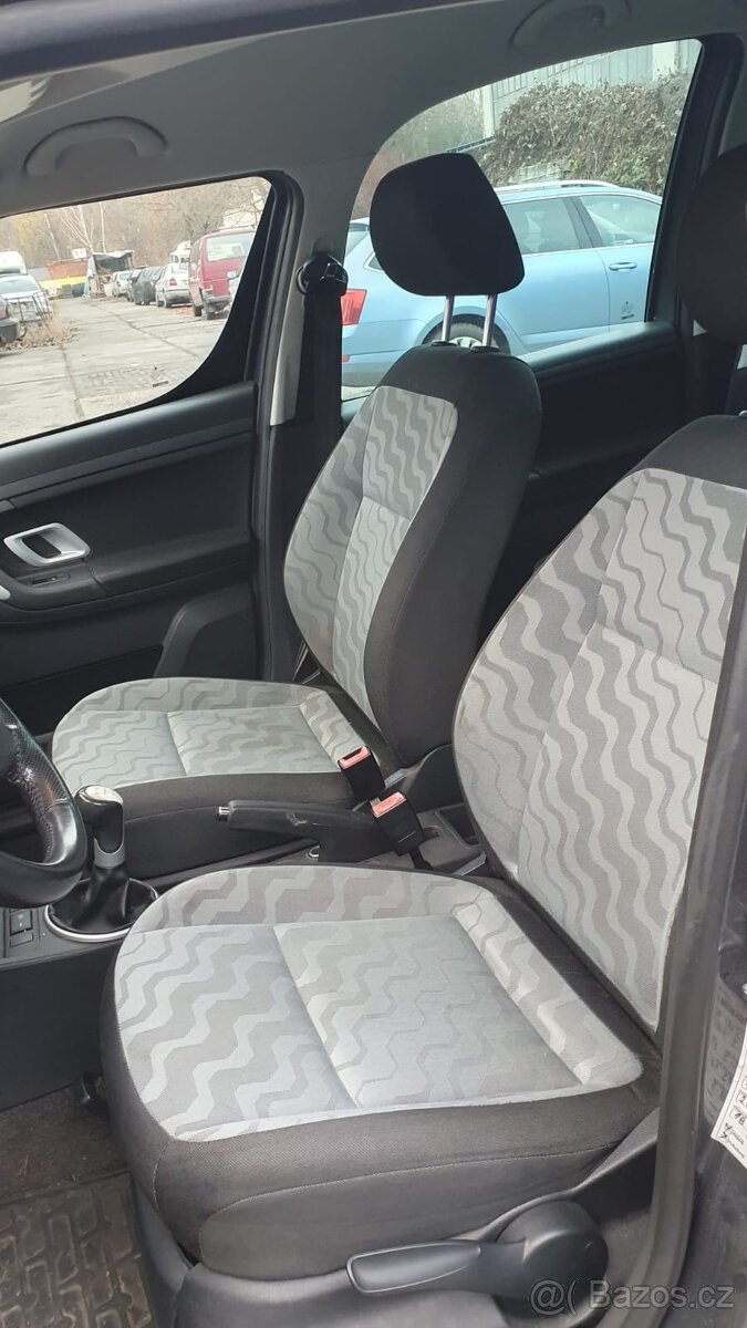 Škoda Roomster 1,4 16v r.v.2008, 63kw, benzín - 15