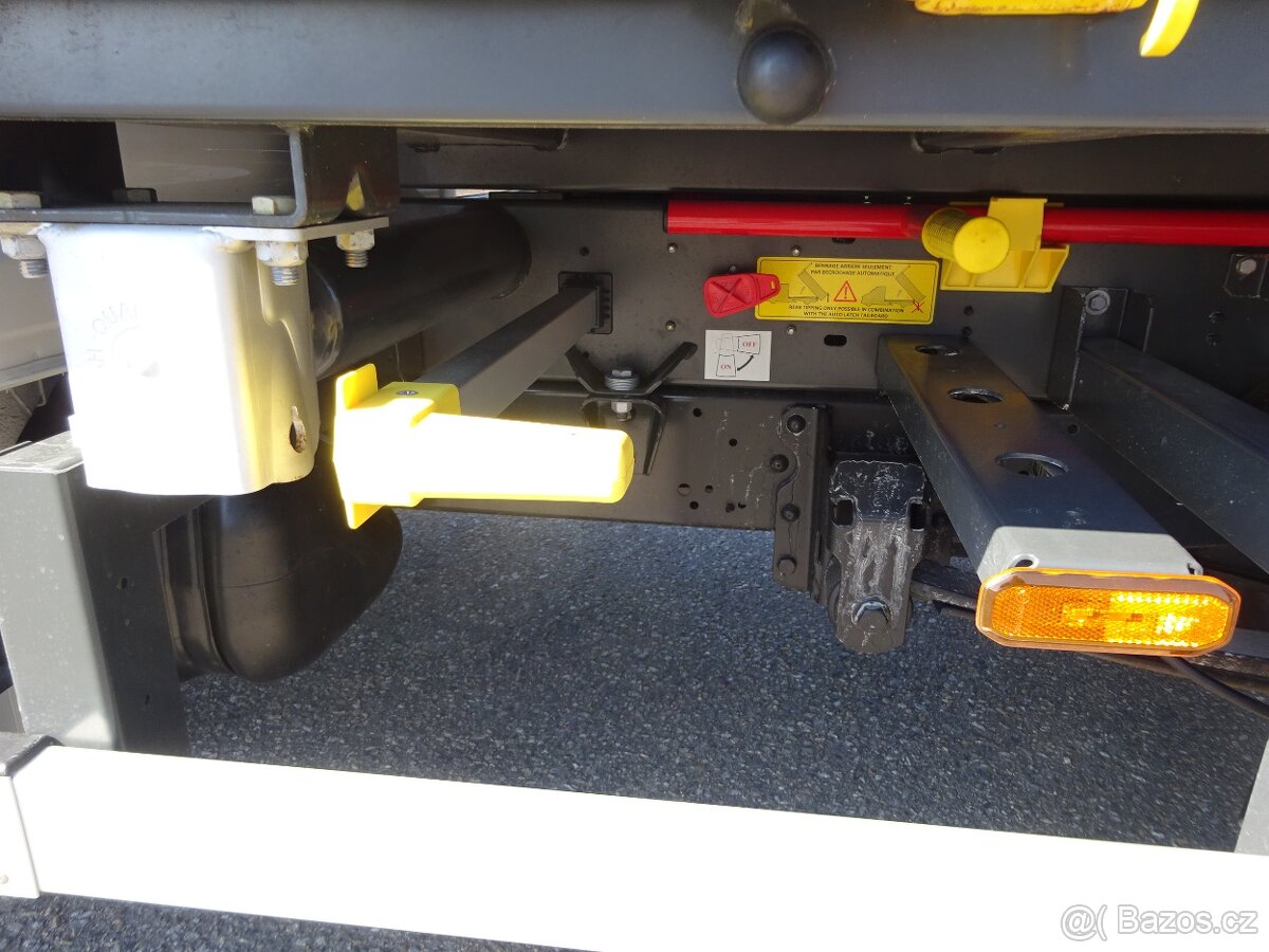 Iveco Daily 35 SI sklápěč r.v.2021 Provoz2024 (DPH) 7 Míst - 15