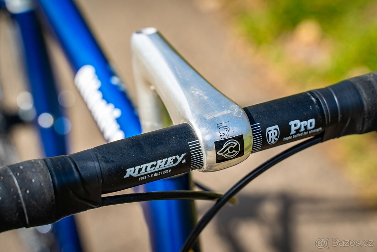 Silniční kolo Duratec Attentive - 15