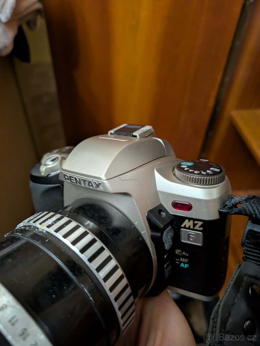 Objektivy a fotoaparáty - 15