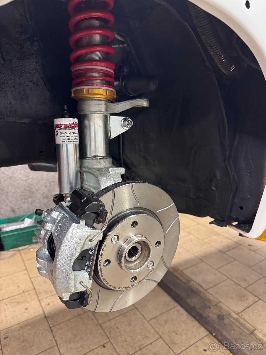 Peugeot 106 rallye zavodni special - 15