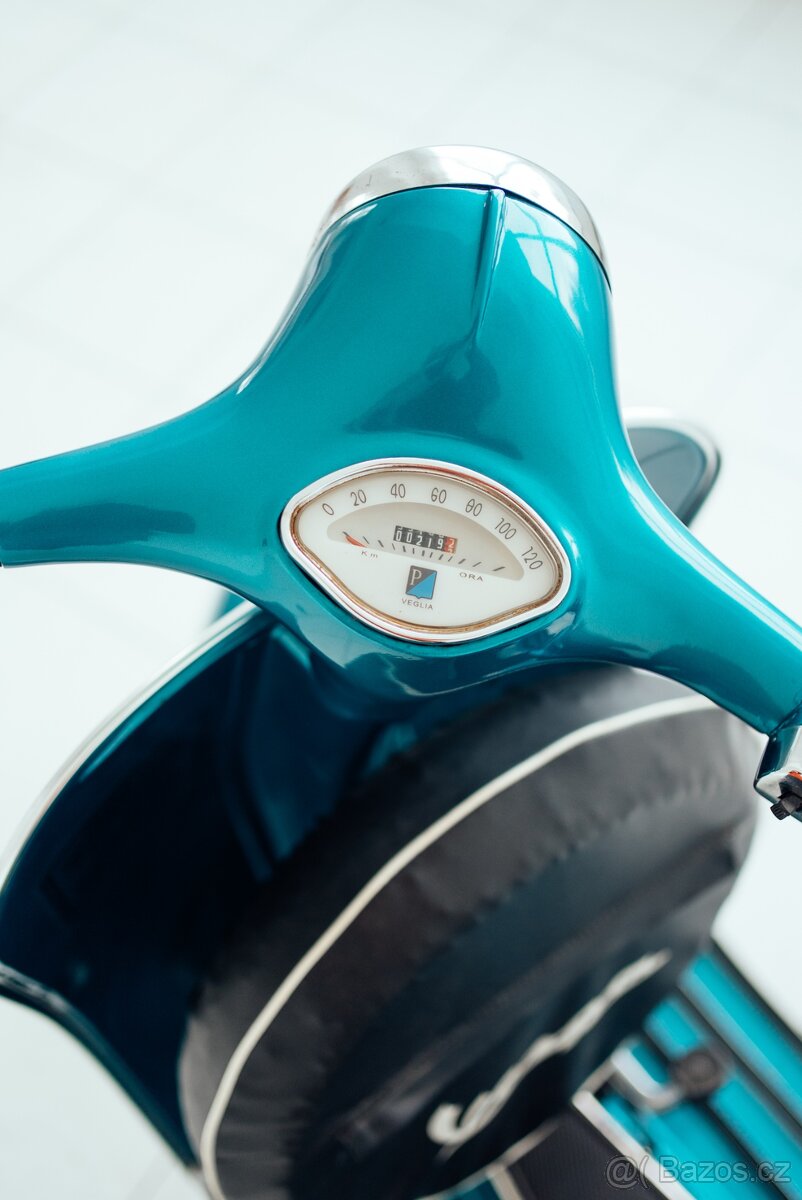 Motorka Piaggio Vespa 150CC (1964) - 15