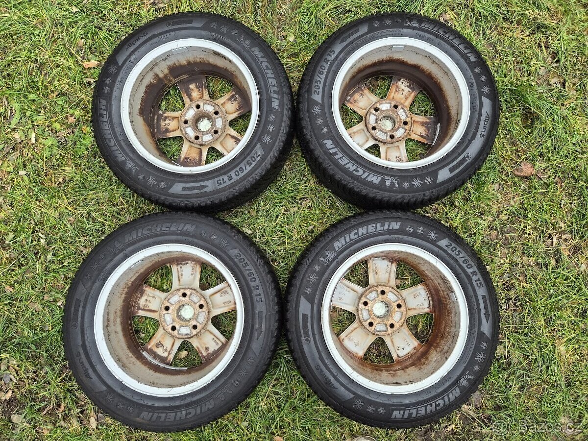 Kompletní zimní ALU kola Škoda PYXIS - 205/60 R15 - 5x112 - 15