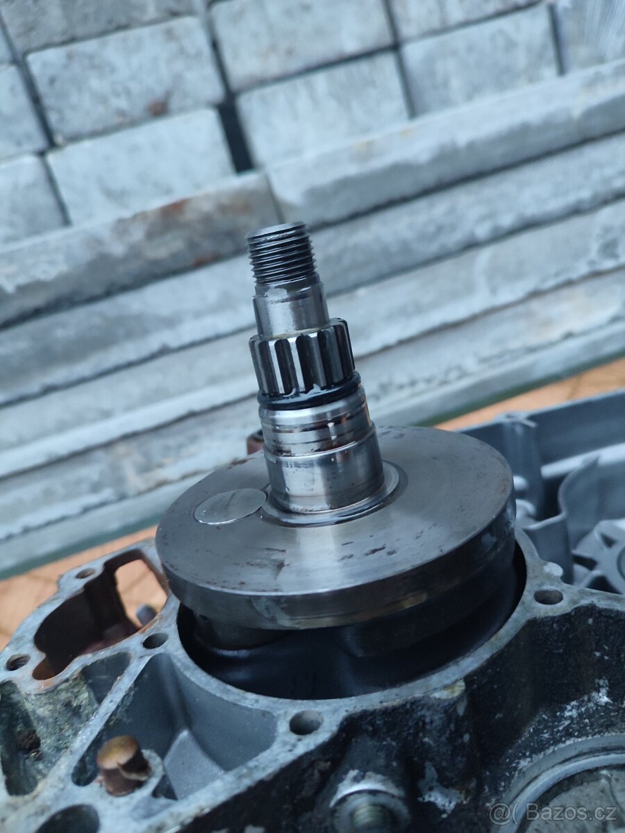 Aprilia 125 rotax 123 díly - 15