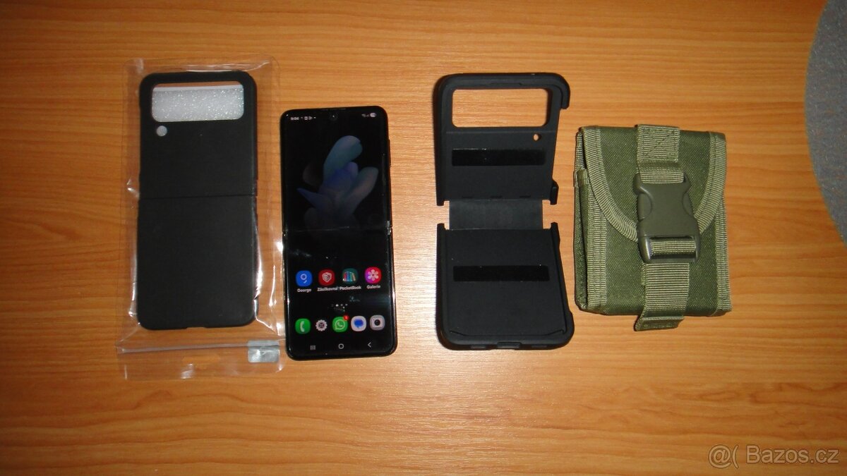 Samsung Galaxy Flip 4 - 15