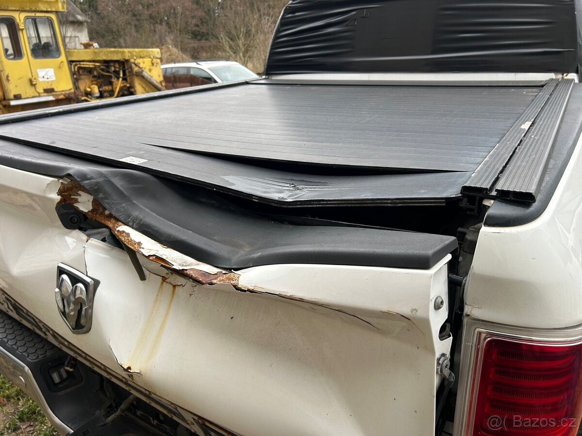 Dodge RAM 1500 Longhorn 2017 náhradní díly - 15