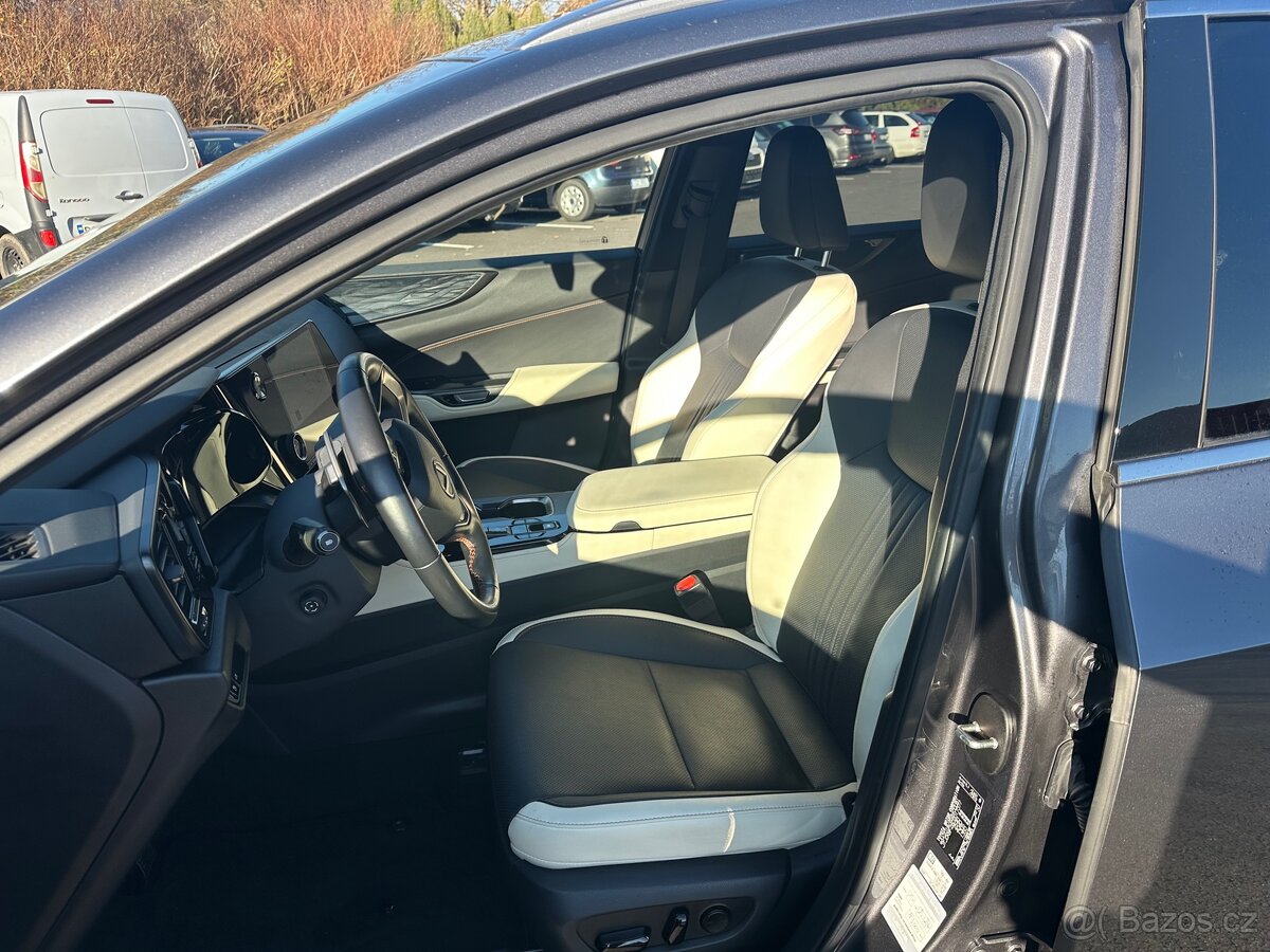 LEXUS NX 450h+ Executive (zár.10 let na plug-in) - 15