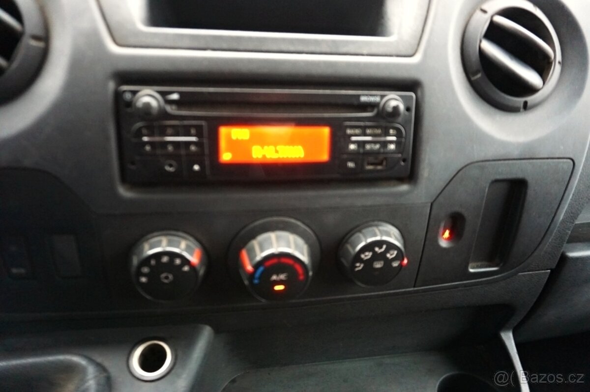 RENAULT MASTER 2,3 DCI 165 ENERGY 7 MÍST DPH - 15