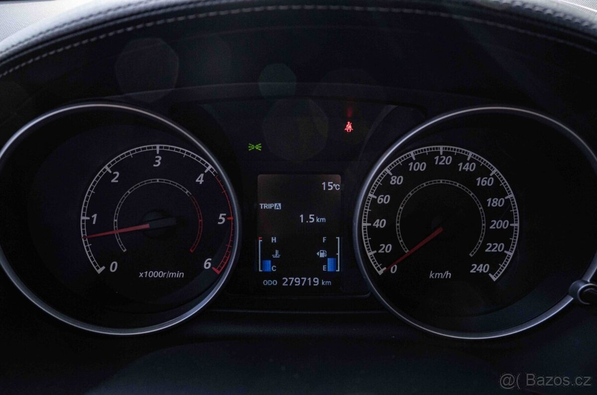 Mitsubishi Outlander 2.2 DI-D - 15