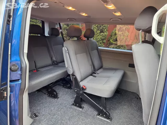 VW Caravelle T5 2.0 TDI 103kW,7.sedadel,Webasto,Tažné - 15