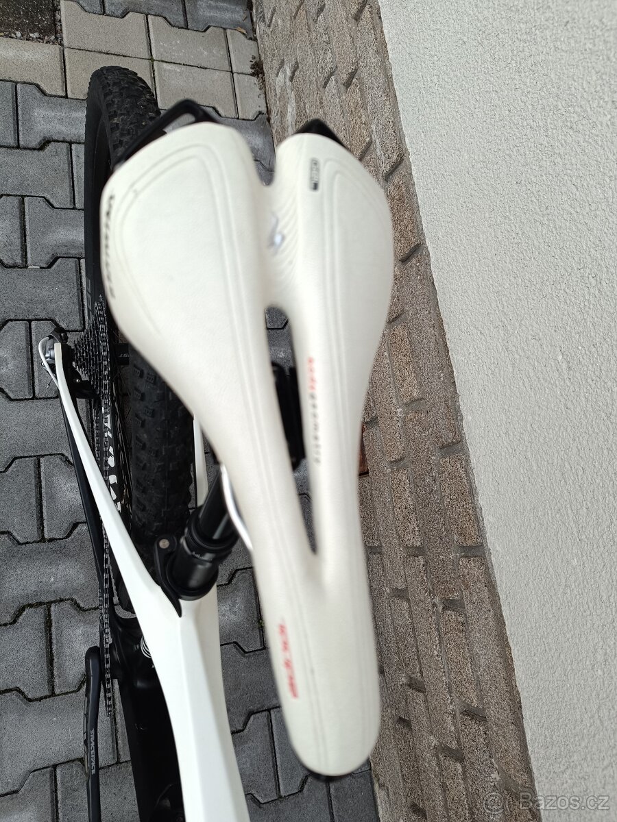 GHOST LECTOR 8.9 LC, Sram XX1, vše z karbonu = 10kg - 15