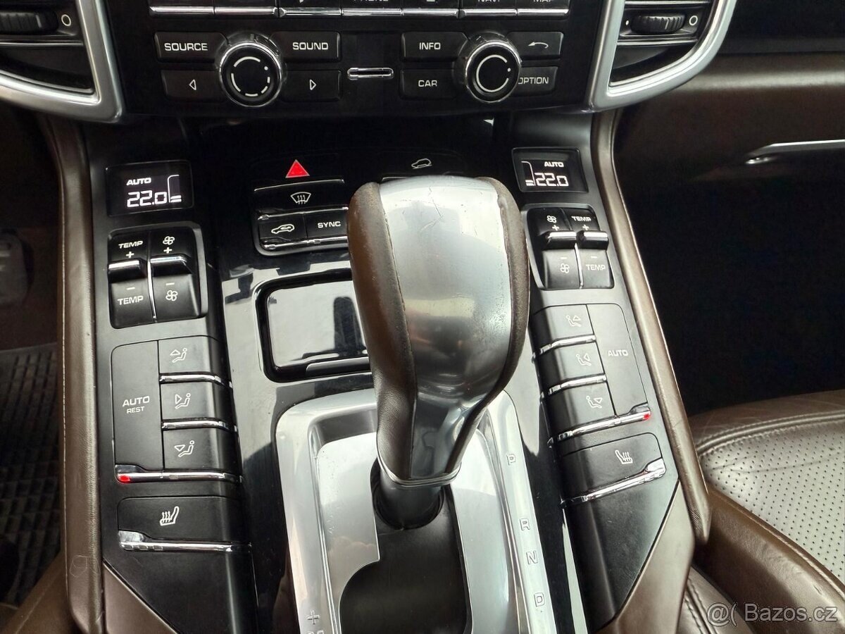 PORSCHE CAYENNE 2016 3.0TDI 193KW SPORT - 15