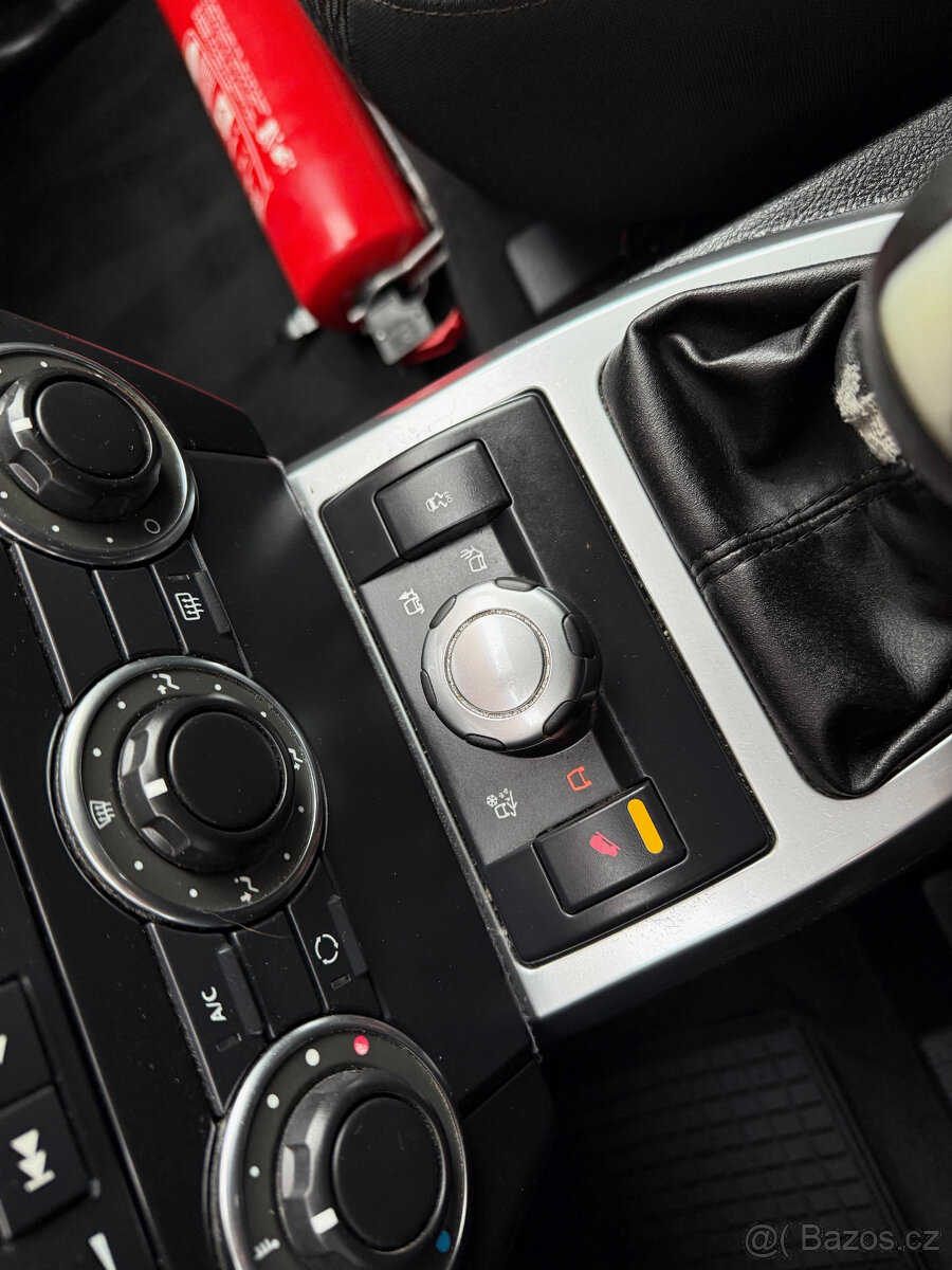 Land Rover Freelander 2.2TD4,4x4,facelift,po servisu - 15