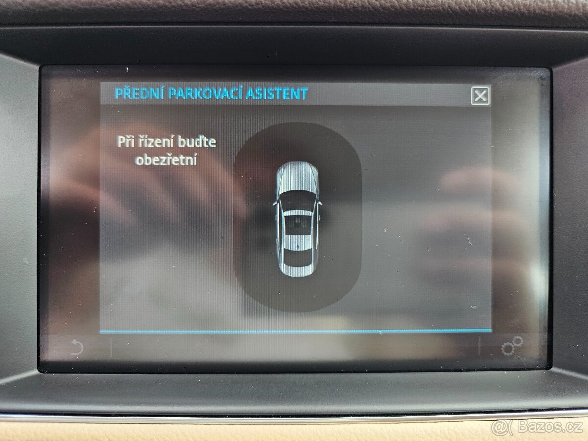 JAGUAR XF 2019 2.0 25D 177kW,SENZORY,VÝHŘEVY,KŮŽE,NAVI - 15