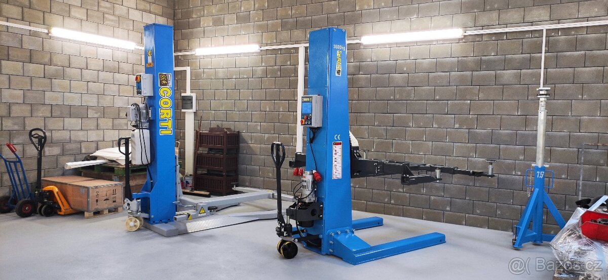 Nůžkový zvedák NA podlahu/DO podlahy 3500(až 6000) kg - 15