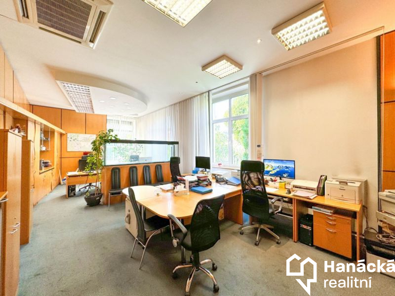 Pronájem kanceláří v centru Prostějova - 15