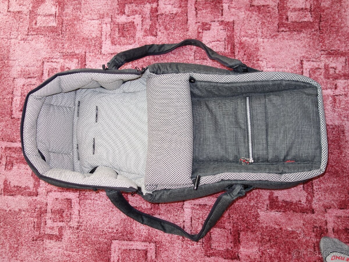 Prodám dětský kočárek zn. HARTAN RACE GT - 15