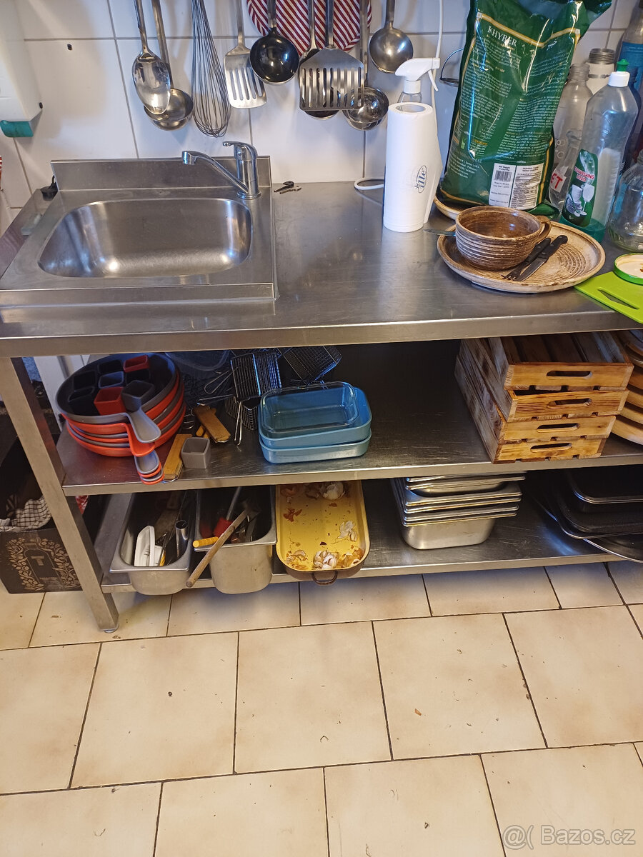 Gastr vybaveni - 15