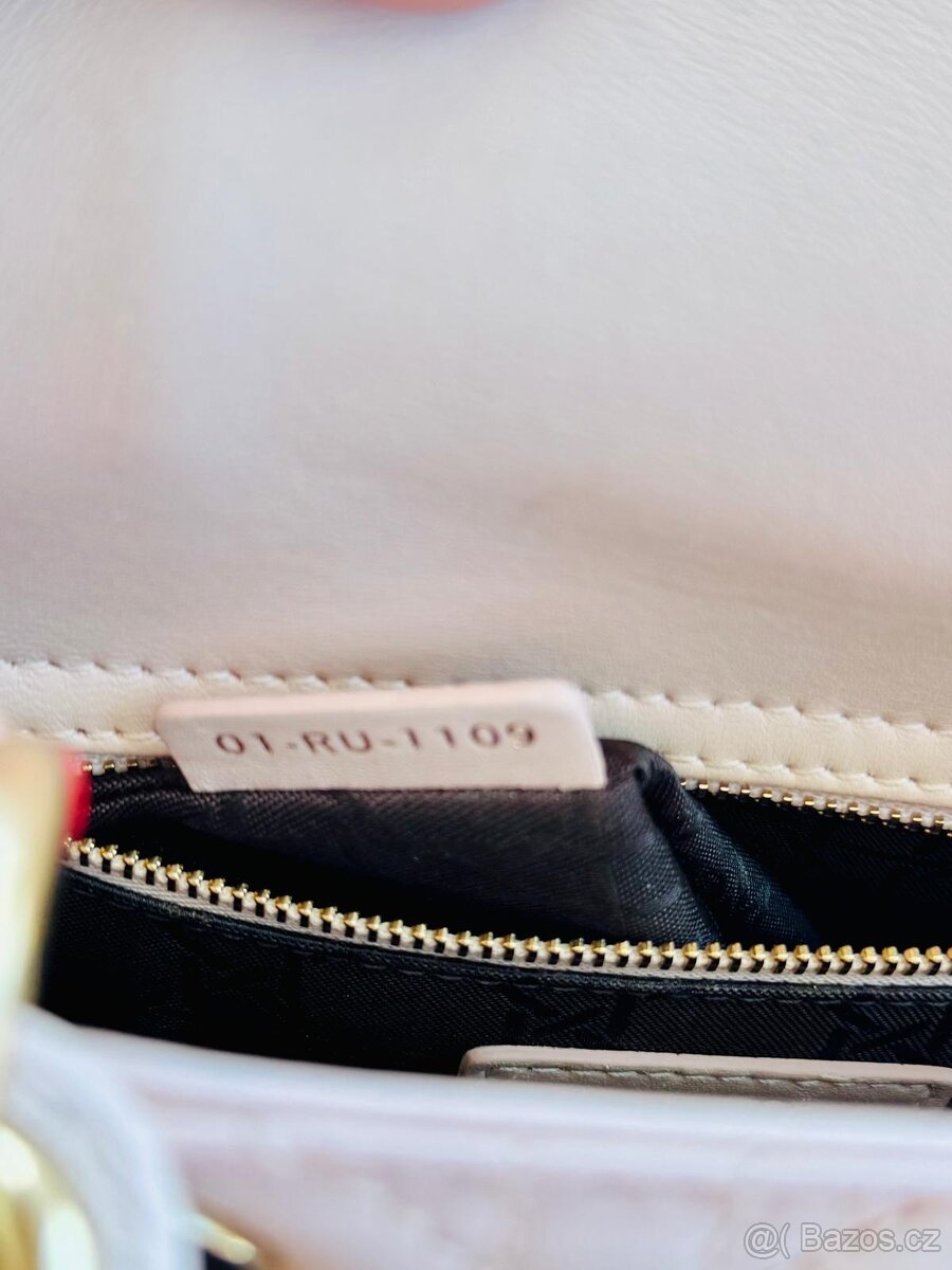 Lady Dior small - 15