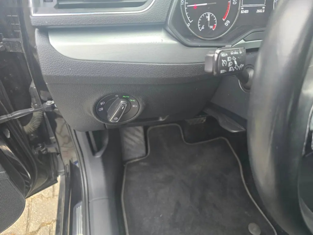 Škoda Superb, 4X4 AMBITION 2.0TDI/140kW - 15