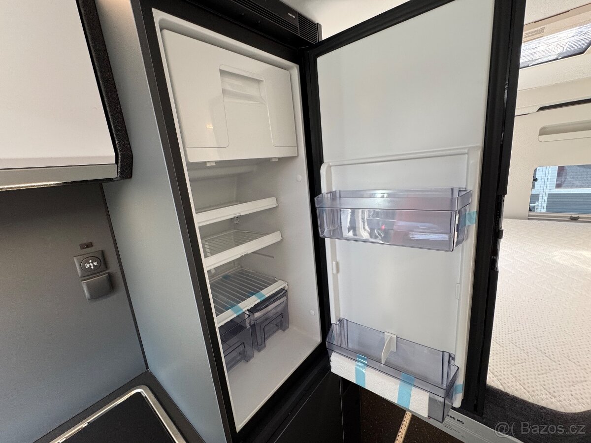 ADRIA TWIN SELECTION 640 SGX, 180 PS, AUTOMAT 8st. - 15