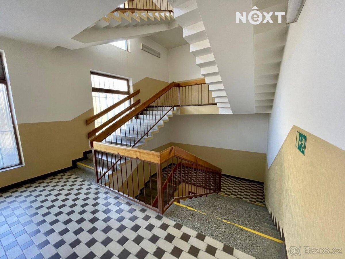 Pronájem komerční Kanceláře, 700㎡ - 15