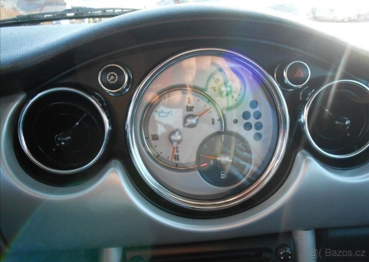 Mini One 1,6 66 kW Serviska KLIMA benzín - 15