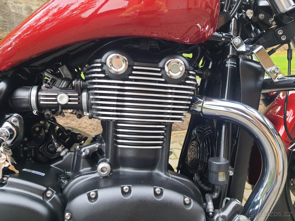 Triumph Thunderbird Storm - ABS 249.900,- Kč - 15