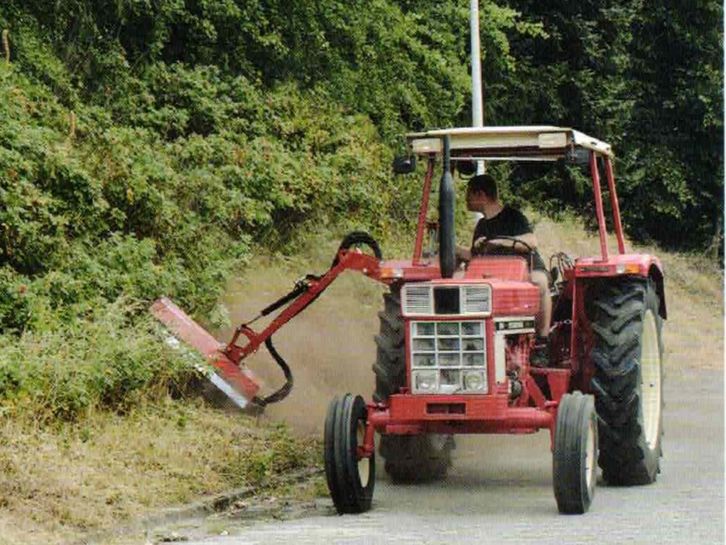 Mulčovací, hydraulické rameno Dabaki AM220 - C100 (vč.DPH) - 15