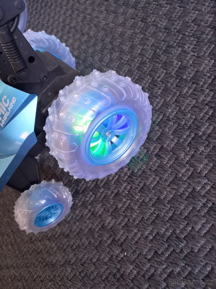 RC auto ATOMIC WHIRLWIND - 15