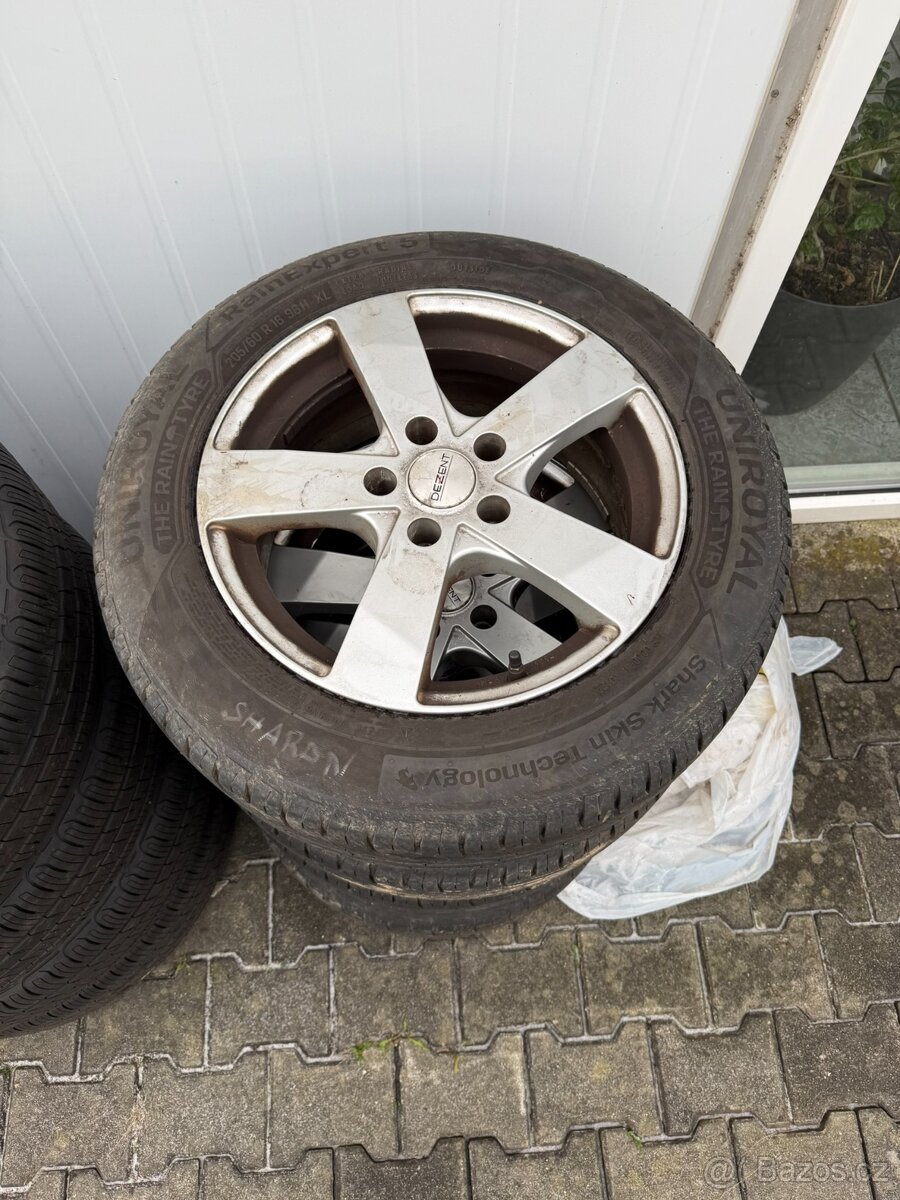 Volkswagen Sharan 2.0 TDI 103 kW 7míst, tažné - 15