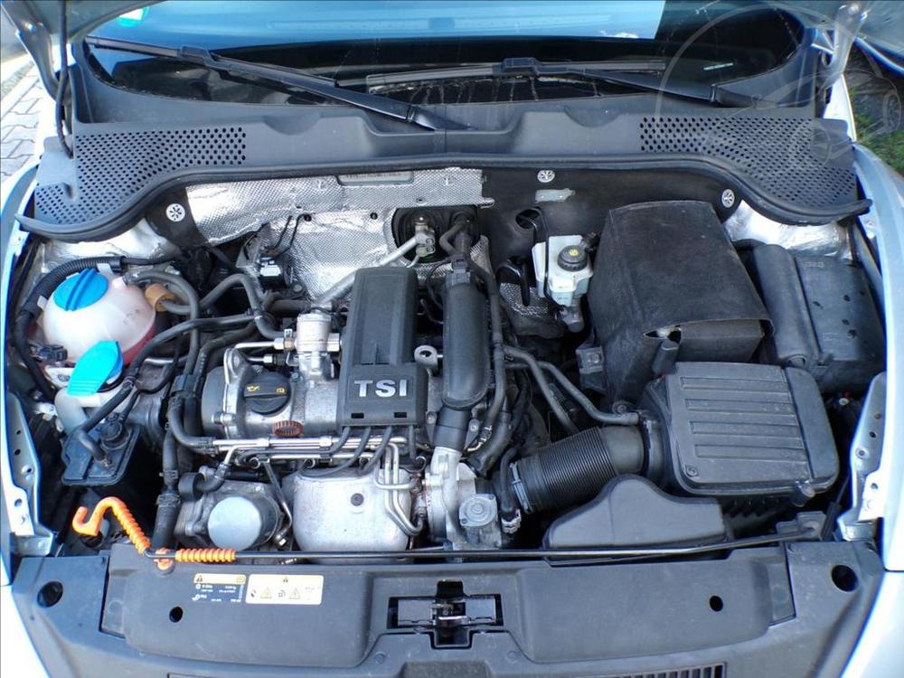 Volkswagen New Beetle 1,2 TSI - 15