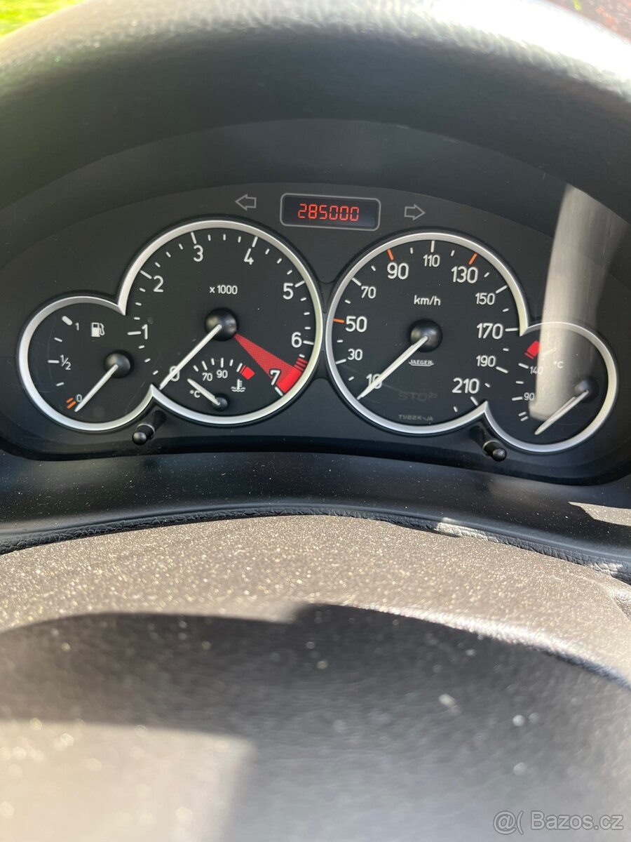 Peugeot 206 CC 2.0 100kW - 15