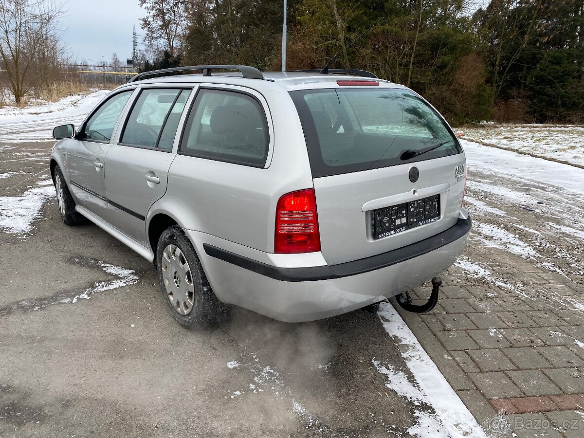 ŠKODA OCTAVIA 1 4X4 2.0 85KW 2003 COMBI - 15