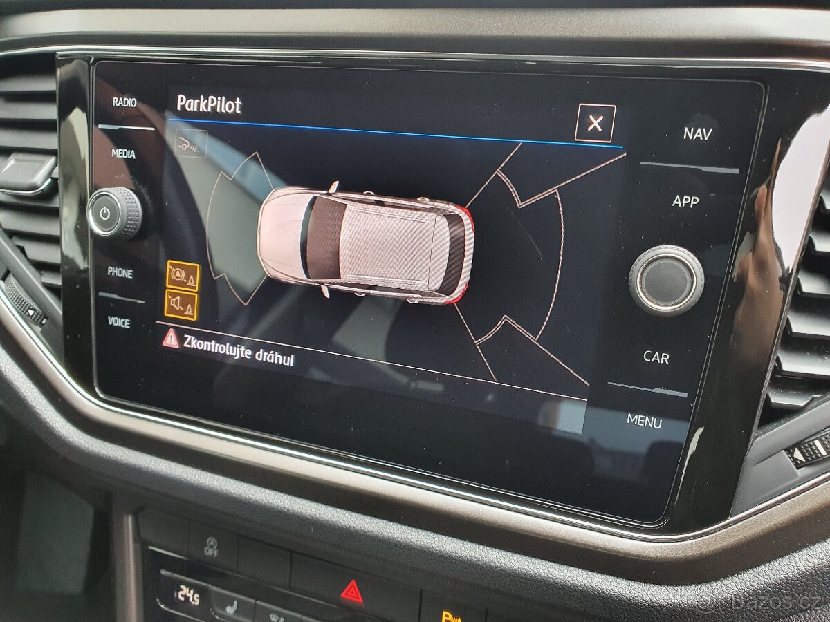 VW T-Roc Style 2.0TDI 110kW DSG 69tkm ACC - záruka Autodraft - 15