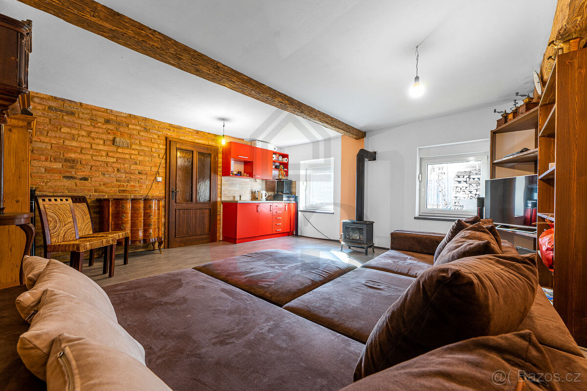 Prodej komerční nemovitosti 1982m2 - 15