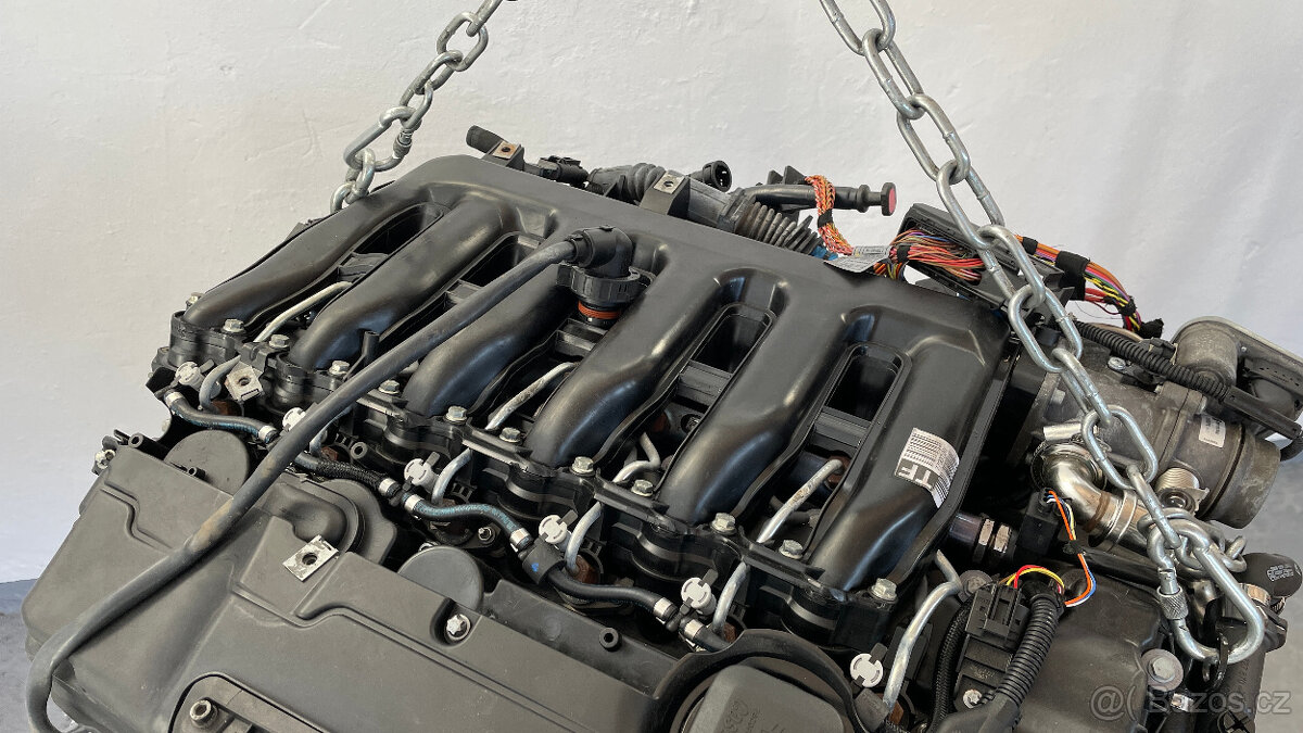 Predám kompletný motor z BMW E70 E71 M57N2 173kw 165000km - 15