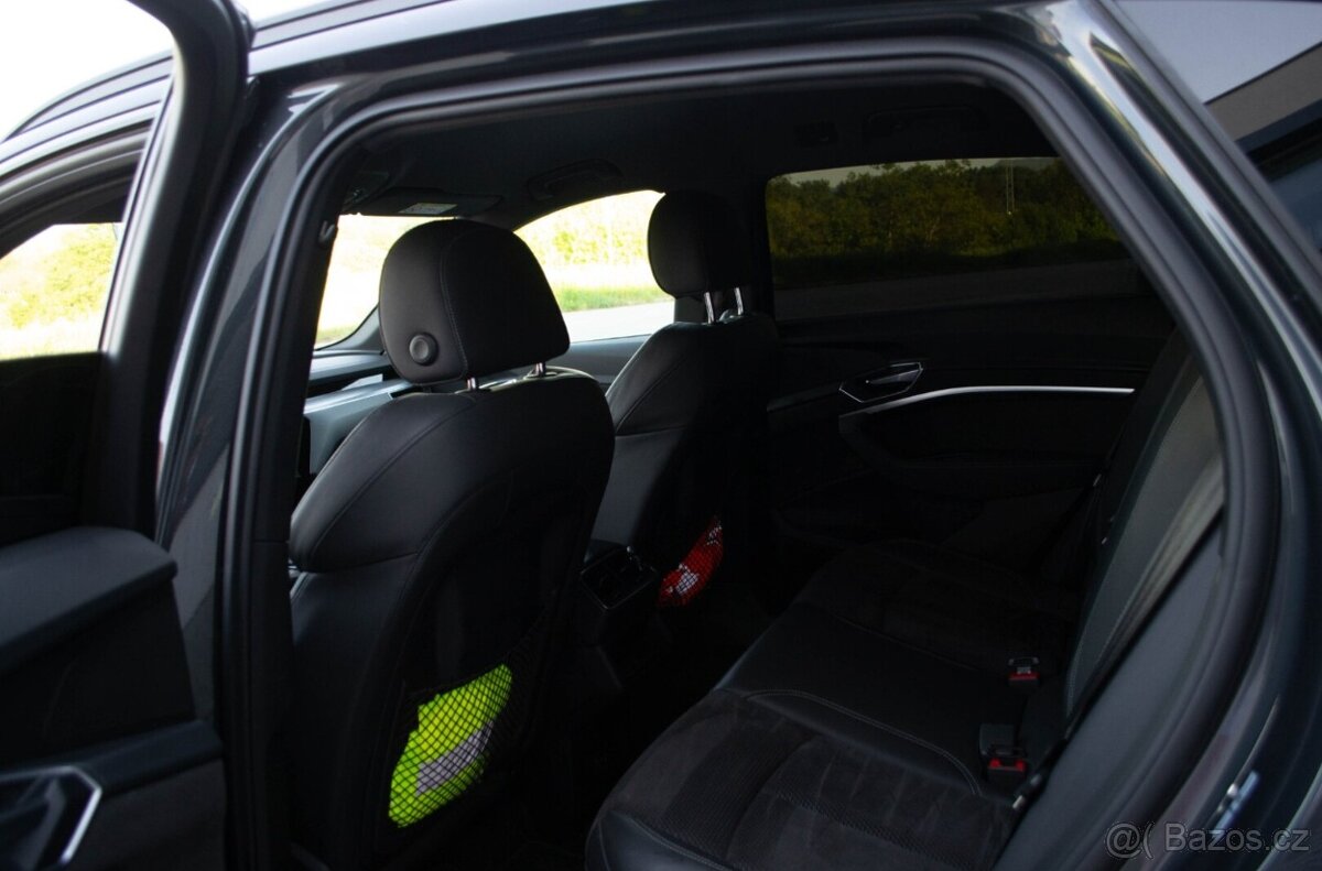 Audi E-tron 55 quattro Advanced - 15
