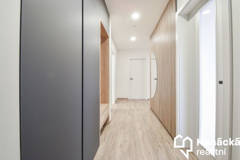 Pronájem exkluzivního bytu 3+kk, ul. Rejskova,... - 15