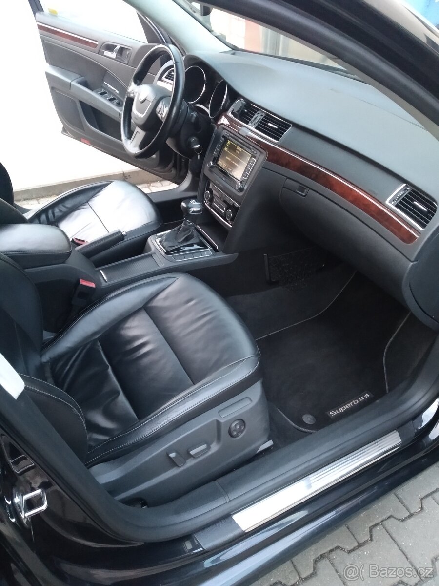 Superb 3.6 FSI po rozvodech, bez rzi. - 15