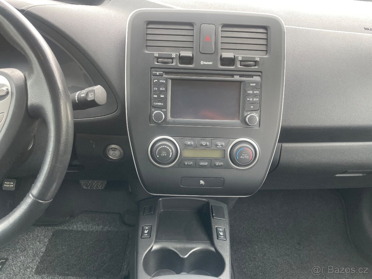 Nissan Leaf 24kw rok 2015 2.majitel CZ - 15