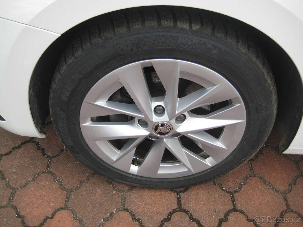 ŠKODA OCTAVIA COMBI IV. 2.0 TDi 110 KW ČR DPH - 15