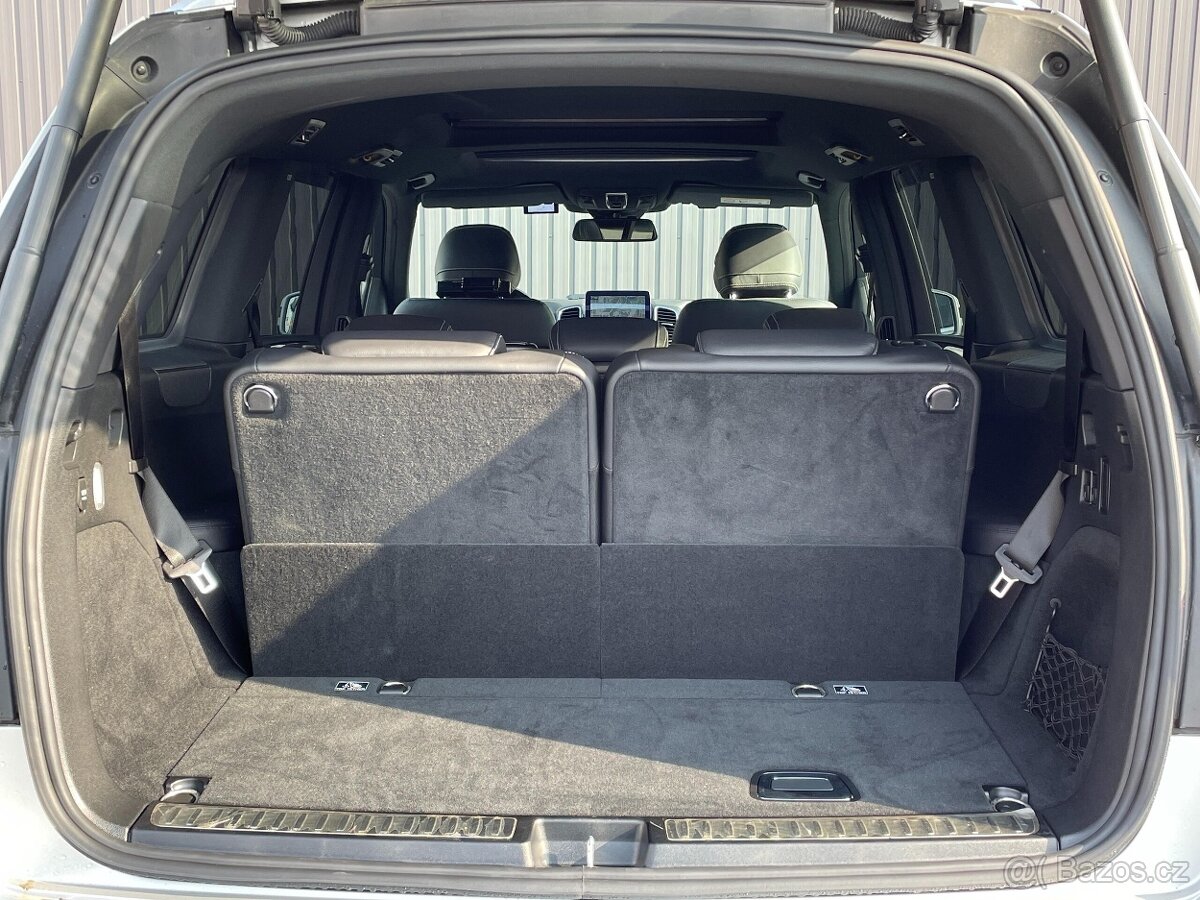 Mercedes Benz GLS500 - 15