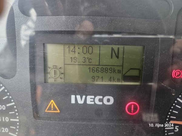 4x4 sypač Iveco 13.5t radlice hák kontejner - 15