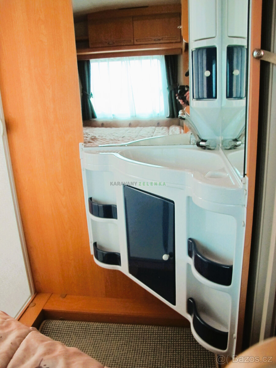 ADRIA UNICA 542 TK - 15